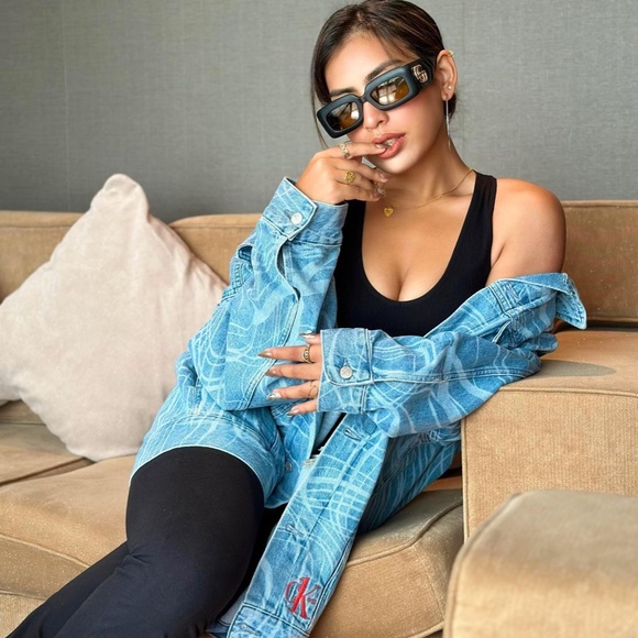 NWT GUCCI GG0816S - 001 LEATHER SUNGLASSES - Picture 12 of 16